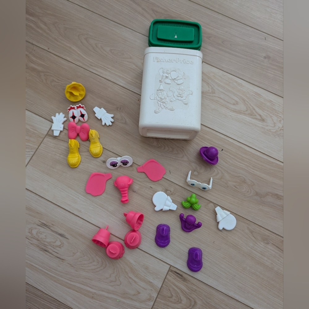 Vintage Fisher-Price Crazy Clay 1980 Character Toy Set Collectable